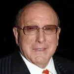 clive davis birthday, nee clive jay davis, clive davis 2007, american music executive, founder arista records, j records founder, president columia records 1967, creative officer sony music, columbia records president, chairman and ceo rca, rock and roll hall of fame,&nbsp;octogenarian birthdays, senior citizen birthdays, 60 plus birthdays, 55 plus birthdays, 50 plus birthdays, over age 50 birthdays, age 50 and above birthdays, celebrity birthdays, famous people birthdays, april 4th birthday, born april 4 1932