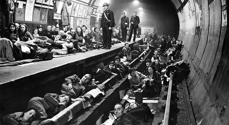1940, september, world war ii, wwii, the blitz, luftwaffe bombs, london, england, battle of britain, aldwych tube, london underground, train stations, bomb shelters, british people,&nbsp;