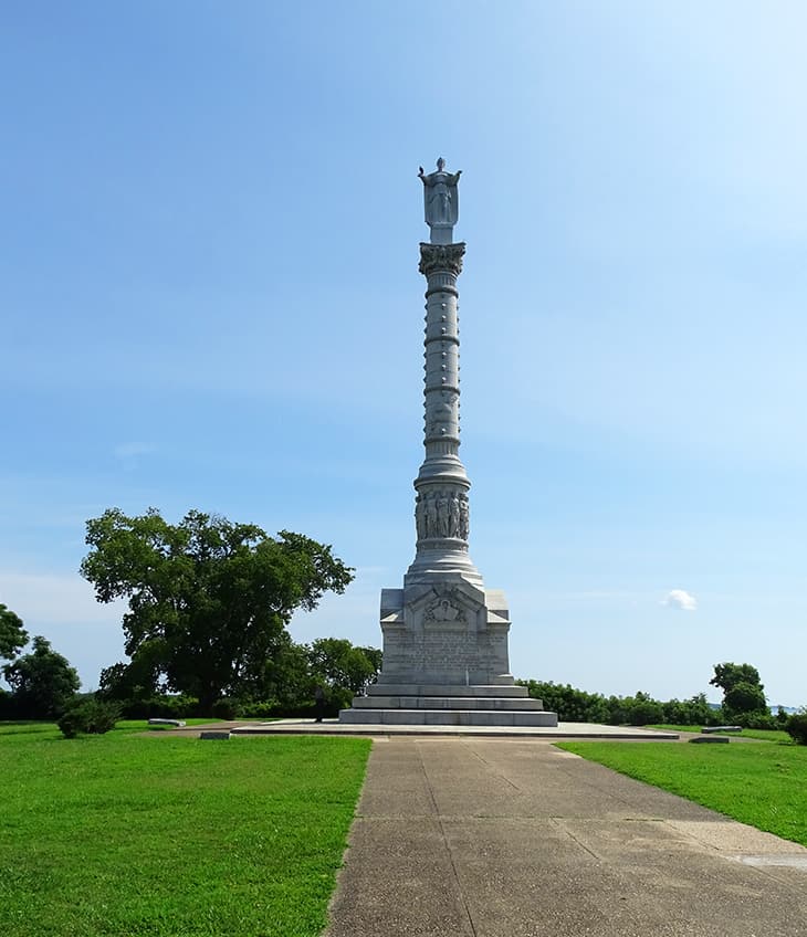 yorktown victory&nbsp; monument, jamestown, virginia, americas birthplace, colonial national historical park, east coast